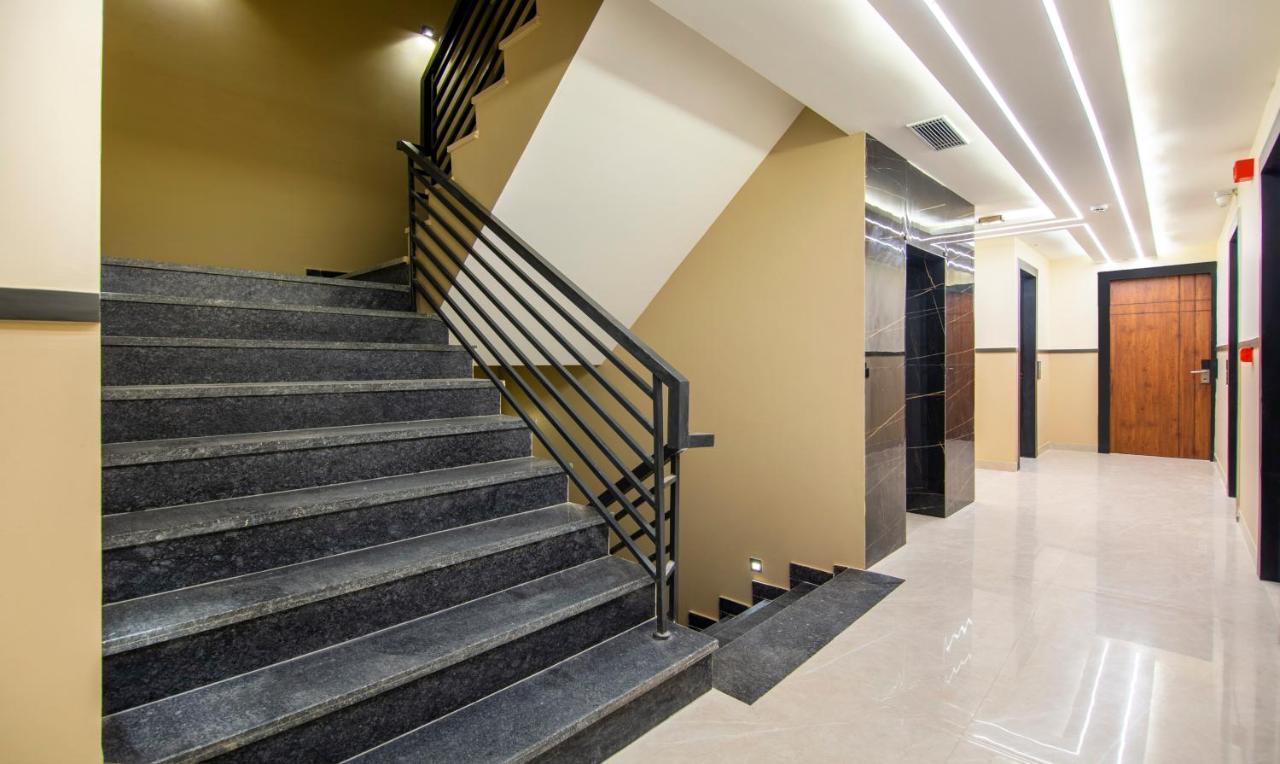 Treebo The Armani Near Igi Airport Hotel 3*